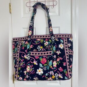 Floral Tote Bag - Multicolor Vera Bradley like new